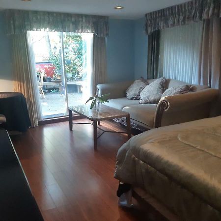 Burris Guest House Burnaby Zewnętrze zdjęcie