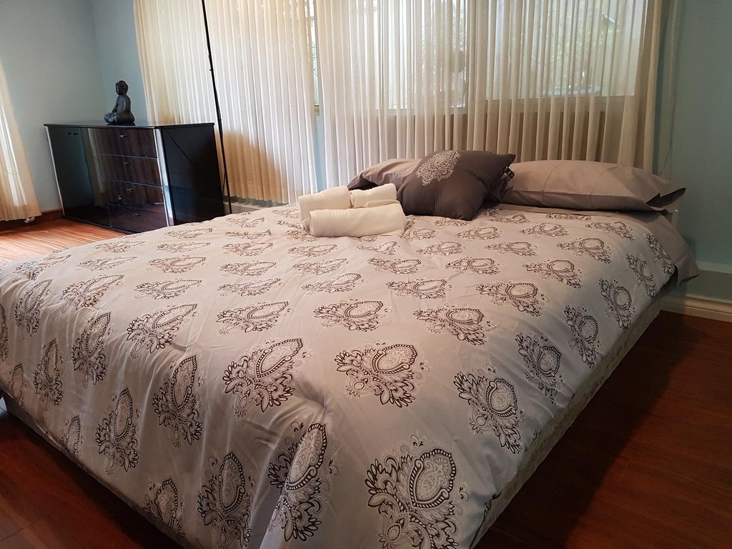 Burris Guest House Burnaby Zewnętrze zdjęcie